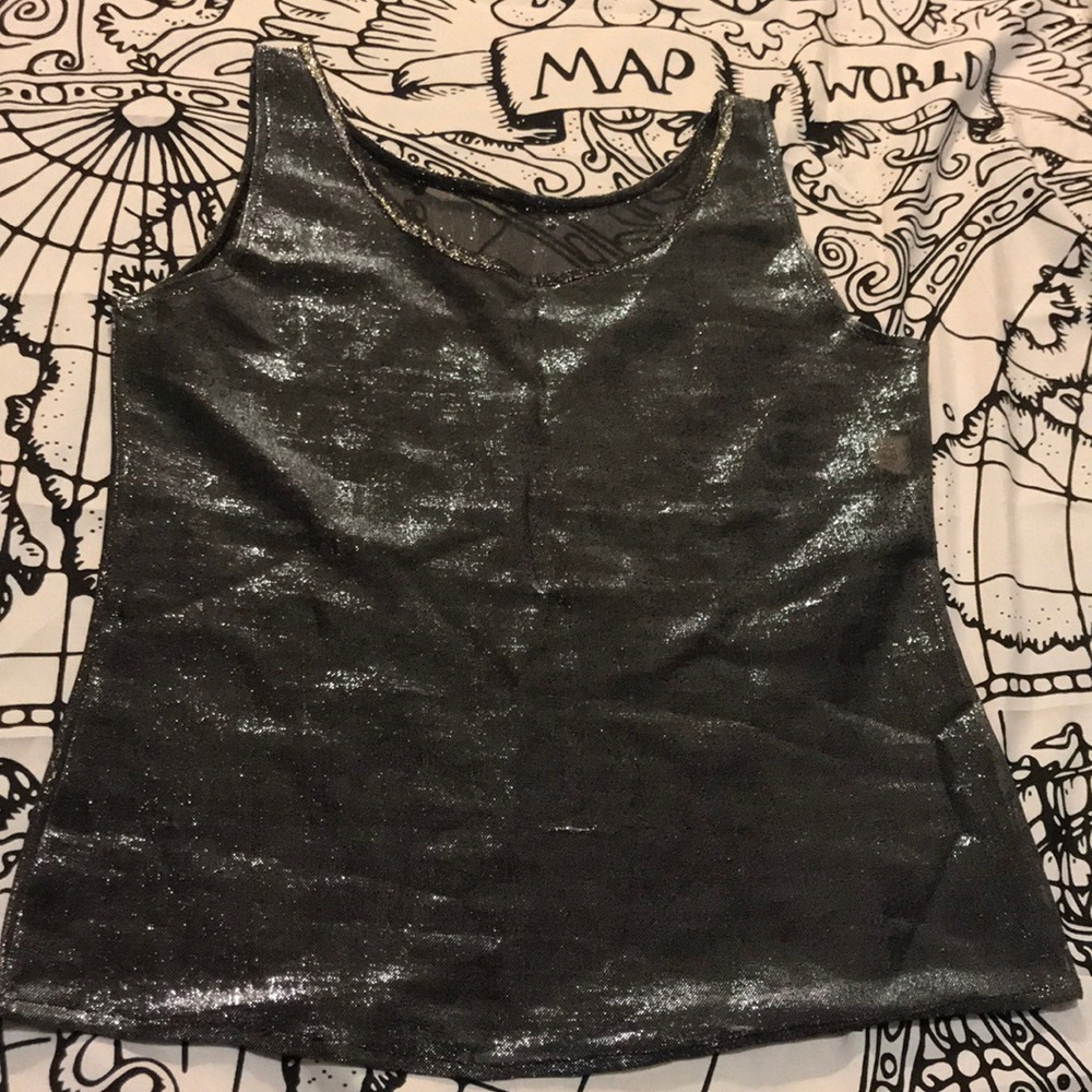 Top - Picture 3 of 3
